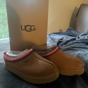 UGG TASMAN SLIPPERS